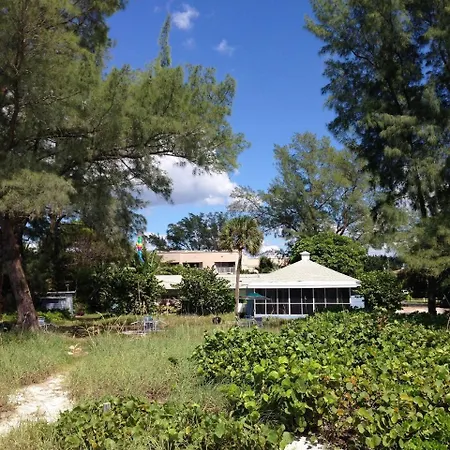 Bamboo Apartments Holmes Beach Exterior photo